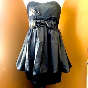 Black Strapless Bubble hem cocktail dress